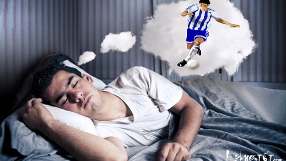 Nằm mơ thấy đá bóng đánh con gì?
